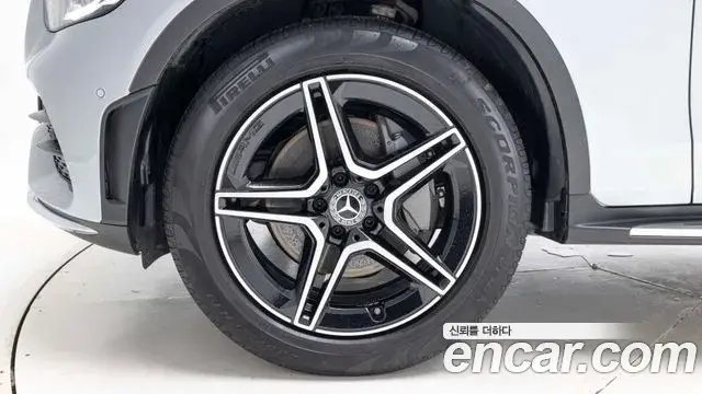Mercedes-Benz GLC-Class 2022 — Şəkil 5/20