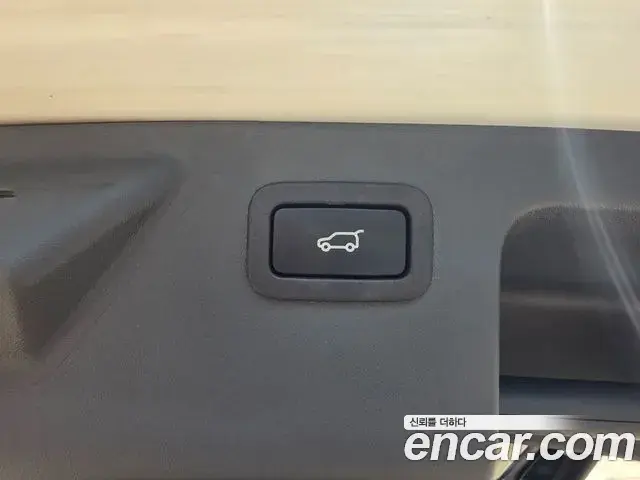 Land Rover Discovery Sport 2019 — Şəkil 19/20
