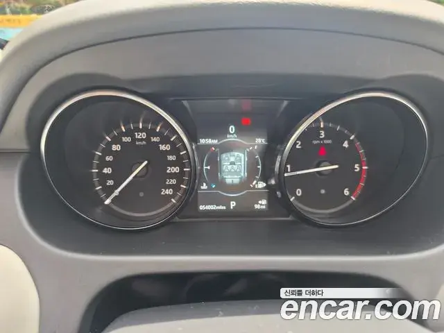 Land Rover Discovery Sport 2019 — Şəkil 17/20