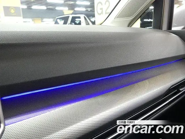 Volkswagen Golf 2026 — Şəkil 19/20