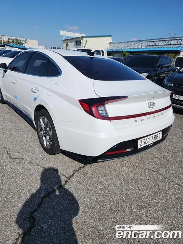 Hyundai Sonata Hybrid 2022 — Şəkil 18/20