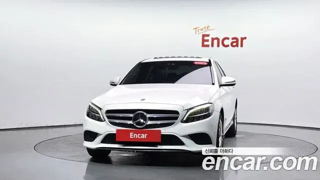 Mercedes-Benz C-Class 2020 — Фото 3/20
