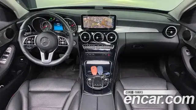 Mercedes-Benz C-Class 2020 — Фото 7/20