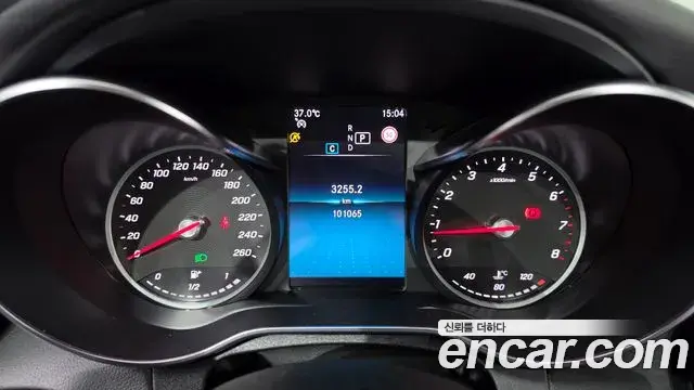 Mercedes-Benz C-Class 2020 — Фото 8/20