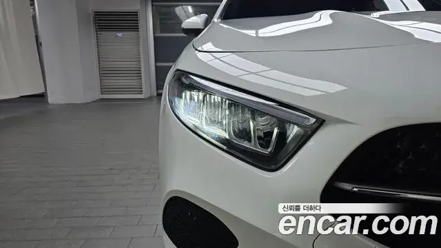 Mercedes-Benz A-Class 2025 — Photo 6/31