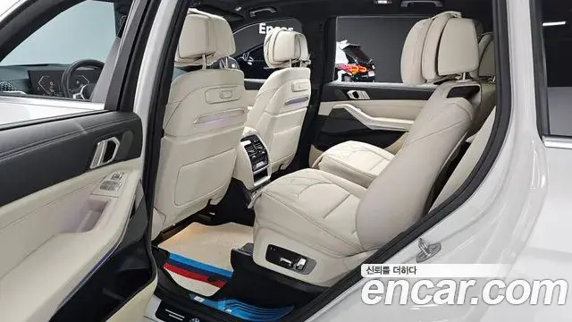 BMW X7 2024 — Şəkil 10/20