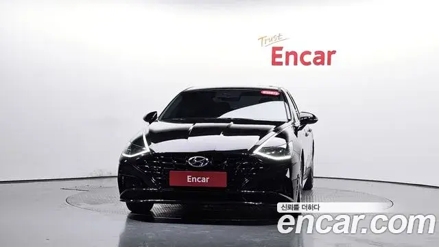 Hyundai Sonata 2021 — Фото 3/20
