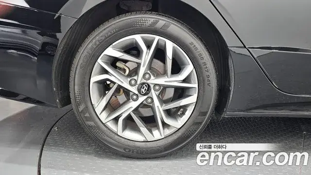 Hyundai Sonata Hybrid 2021 — Şəkil 23/30