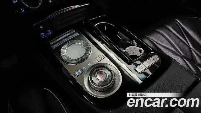 Genesis G80 2020 — ფოტო 22/32