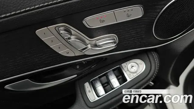 Mercedes-Benz GLC-Class 2022 — Фото 18/20