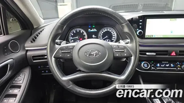 Hyundai Sonata 2022 — Фото 13/20