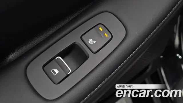 Hyundai Sonata Hybrid 2022 — Photo 13/35