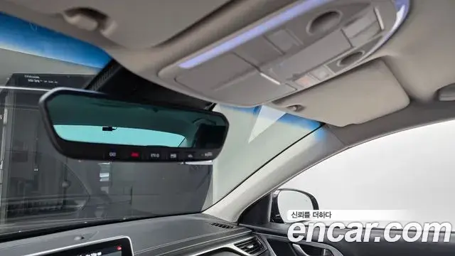 Genesis G70 2020 — Photo 24/33