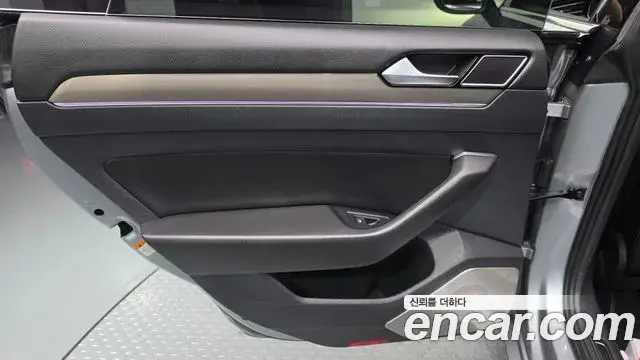 Volkswagen Arteon 2019 — ფოტო 8/34