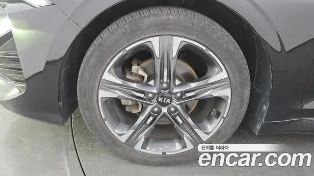 Kia K5 2020 — Photo 3/31