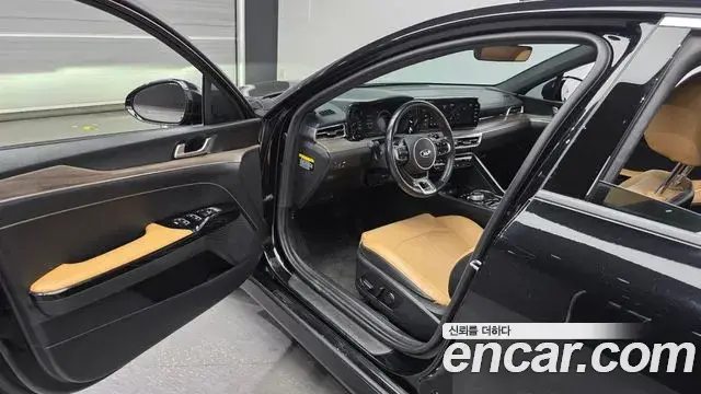 Kia K5 2020 — Photo 15/31