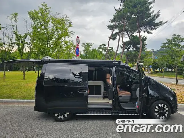 Hyundai Staria 2025 — ფოტო 16/20