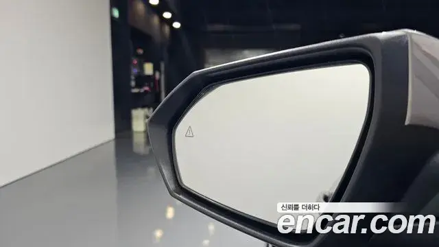 Hyundai The New Avante Hybrid 2020 — Photo 15/34