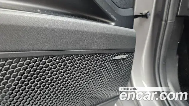 Hyundai The New Avante Hybrid 2020 — Photo 3/34
