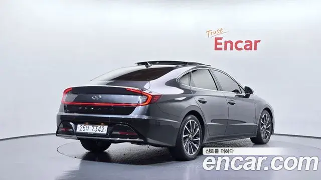 Hyundai Sonata Hybrid 2019 — ფოტო 11/34