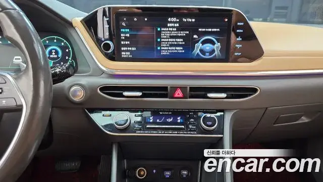 Hyundai Sonata Hybrid 2019 — ფოტო 32/34