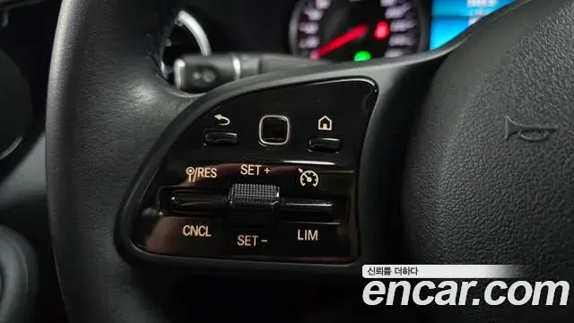 Mercedes-Benz C-Class 2019 — Фото 15/20
