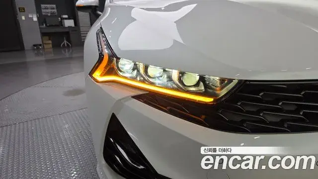 Kia K5 2022 — Photo 6/30
