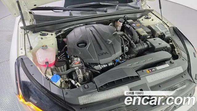 Kia K5 2022 — Photo 27/30