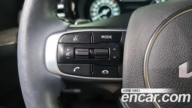 Kia K5 2022 — Photo 4/30