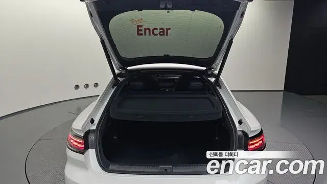 Volkswagen Arteon 2022 — Photo 23/33