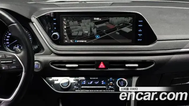Hyundai Sonata Hybrid 2019 — Şəkil 30/31