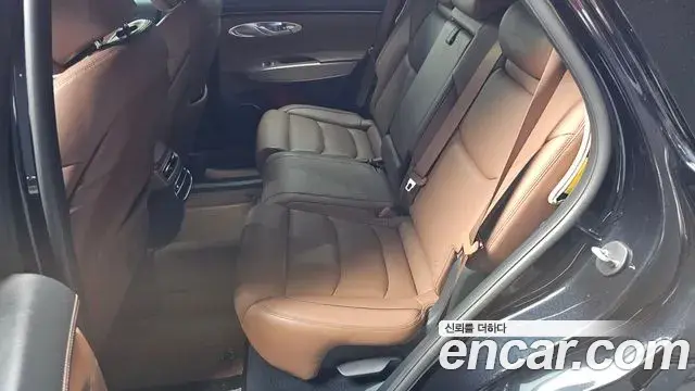 Genesis GV70 2021 — Şəkil 23/34