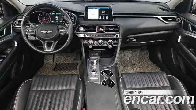 Genesis G70 2018 — Şəkil 28/32