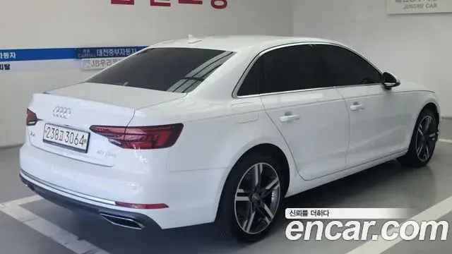 Audi A4 2019 — Photo 7/20