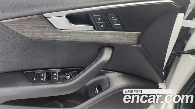 Audi A4 2019 — Photo 6/20