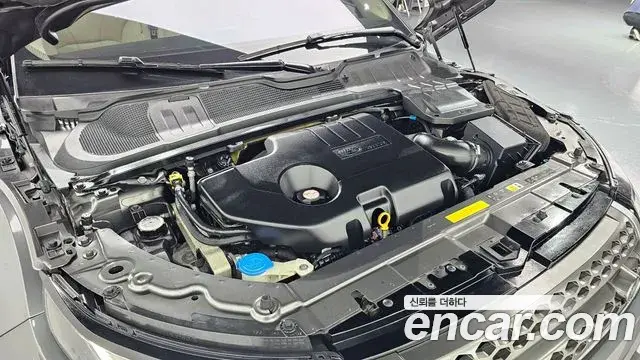 Land Rover Range Rover Evoque 2018 — Şəkil 19/30