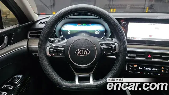 Kia K5 2020 — Фото 13/20
