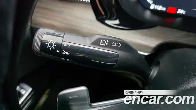 Kia K5 2020 — Photo 31/37
