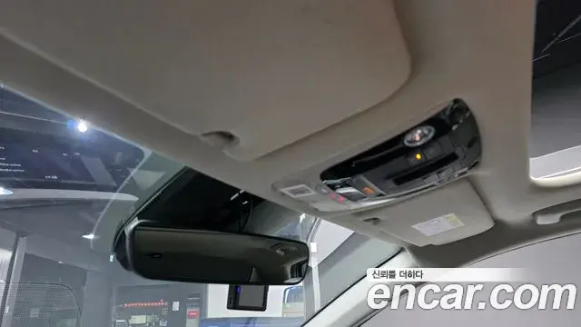 Kia K5 2020 — Photo 10/37