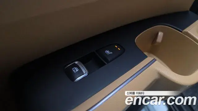 Kia Sorento 2022 — ფოტო 15/20