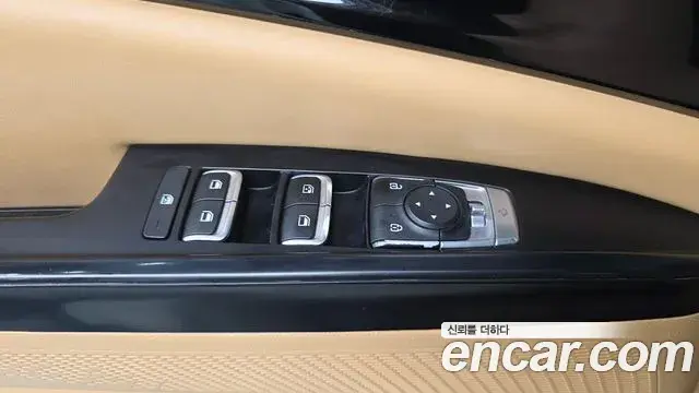 Kia Carnival 2022 — Фото 11/20