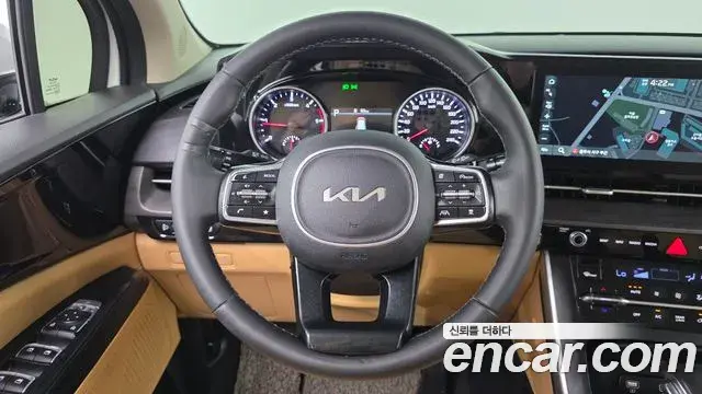 Kia Carnival 2022 — Фото 13/20