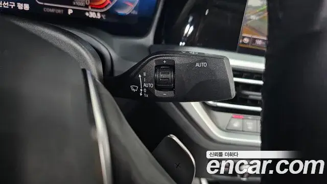 BMW 3 Series 2019 — Photo 7/32