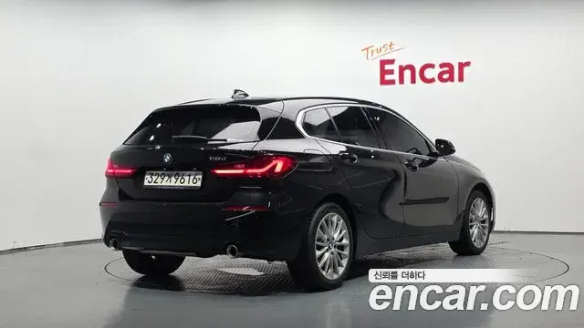 BMW 1 Series 2020 — Şəkil 3/30