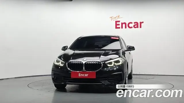 BMW 1 Series 2020 — Şəkil 4/30