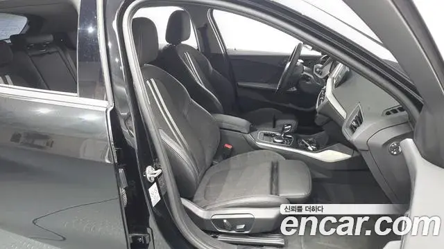 BMW 1 Series 2020 — Şəkil 2/30