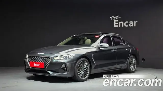 Genesis G70 2018 — Photo 1/38