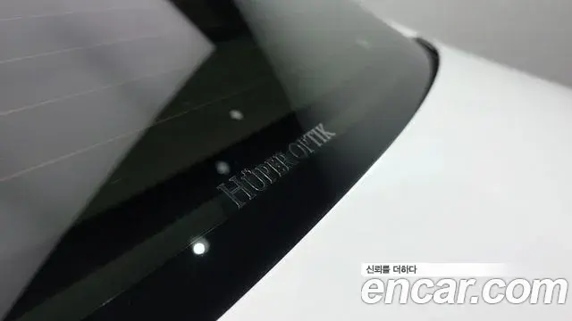 Mercedes-Benz C-Class 2018 — Şəkil 17/20