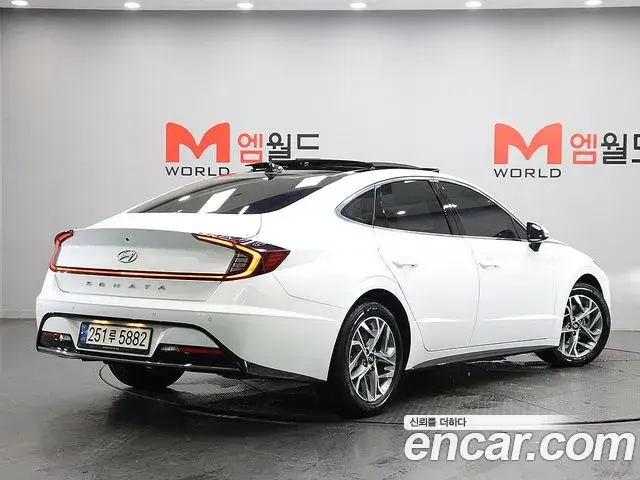 Hyundai Sonata Hybrid 2019 — Şəkil 11/20