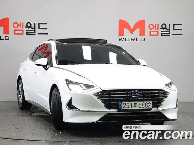 Hyundai Sonata Hybrid 2019 — Şəkil 12/20